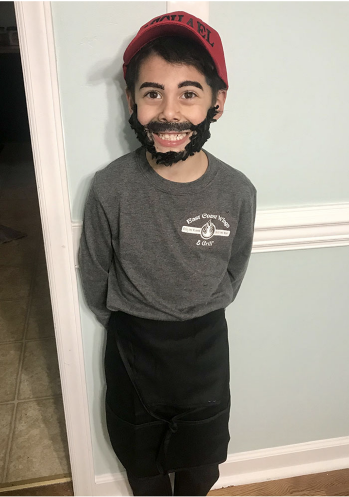 BoredPanda: Son Surprises Dad With Halloween Costume