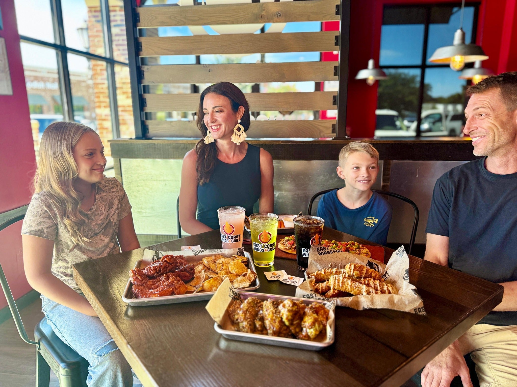 happy family eating wings